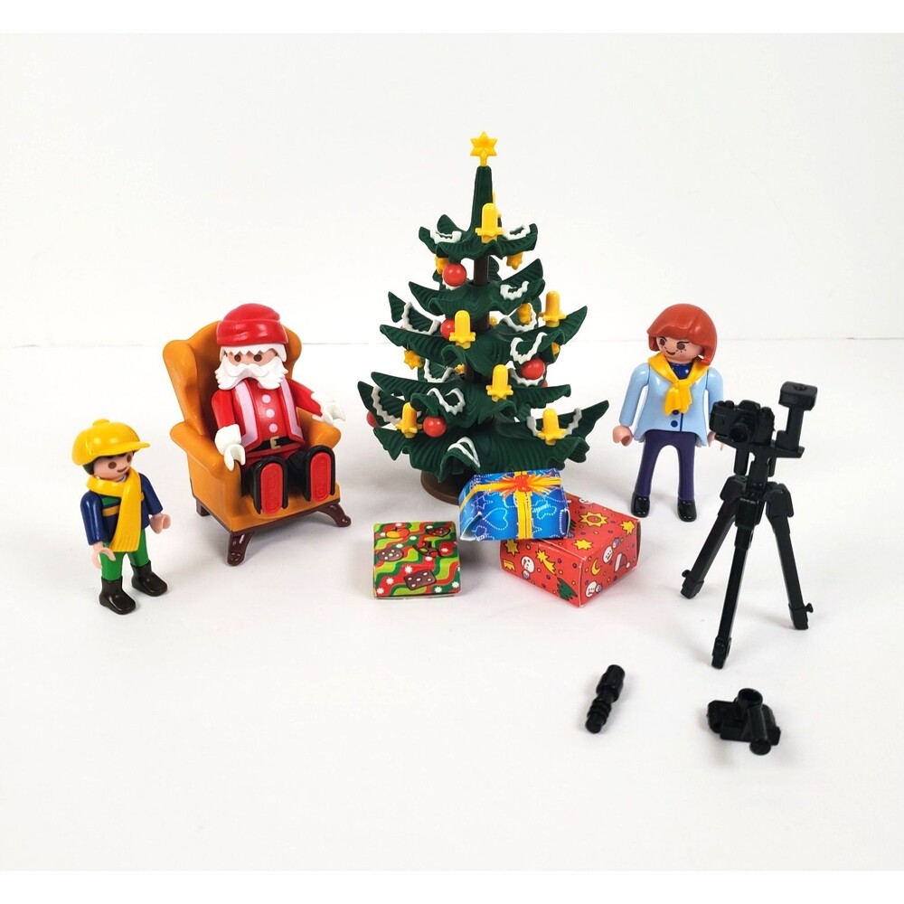 PLAYMOBIL Vintage 2003 Photo w SANTA Claus CHRISTMAS TREE w Gifts 5753